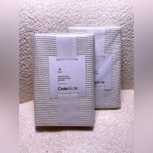 Set of 2 Crate and Barrel Organic Cotton Shams - new in box